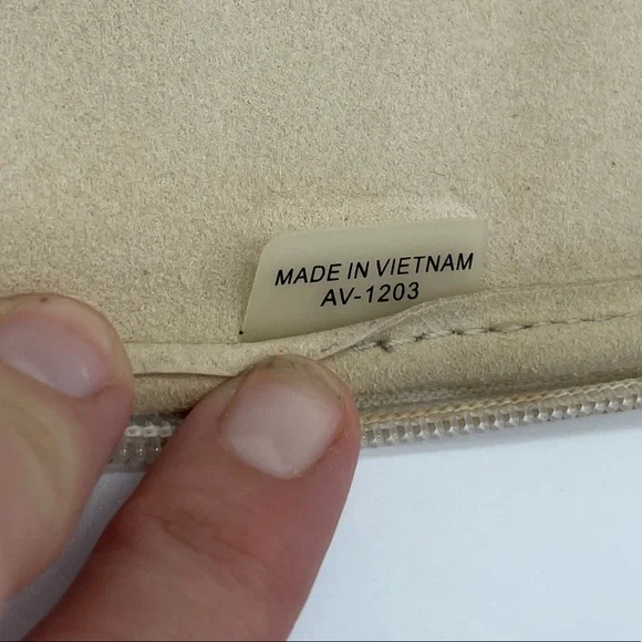 Michael Kors Laptop Case - Picture 8 of 14